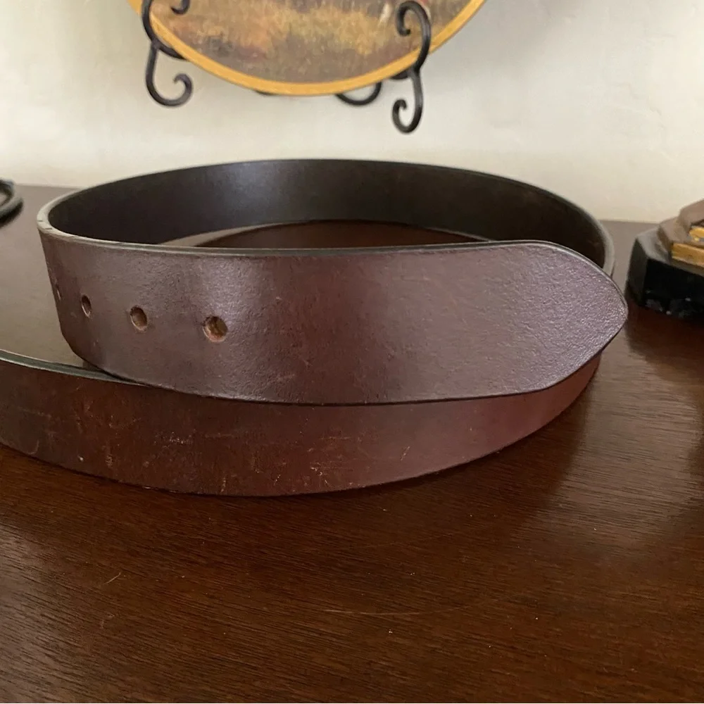 Vintage Bison Men’s Distressed Brown Leather Belt Size 40 Made In USA Quality